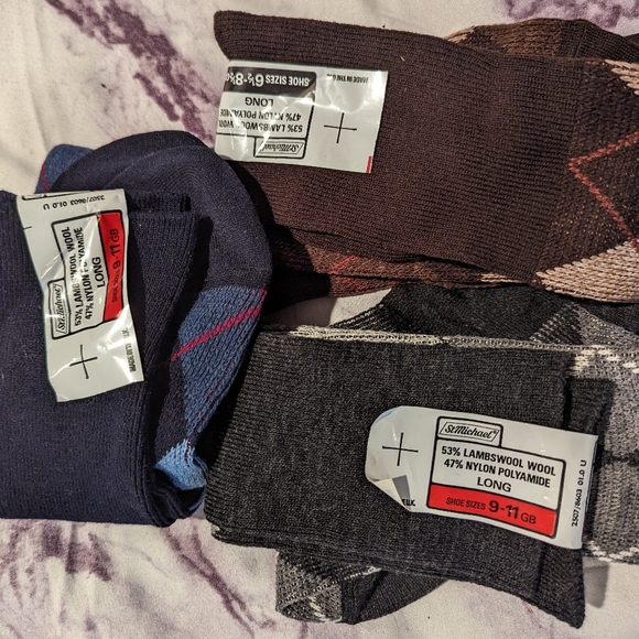 Three pairs of argye long wool socks, brown, blue & grey. - Picture 2 of 3